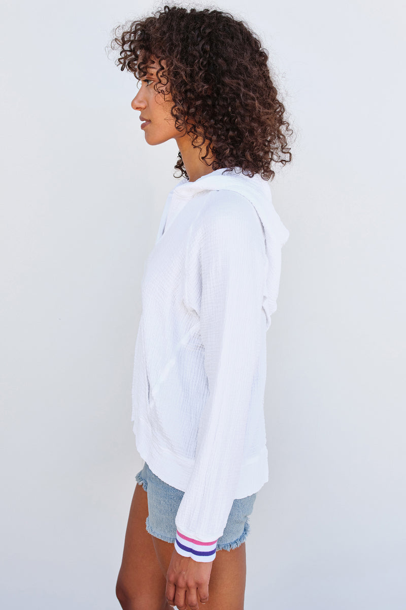 Sundry Hoodie Pullover in White