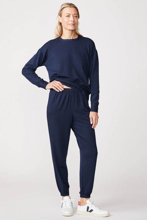 Stateside Softest Fleece Sweatpant with Pockets in New Navy