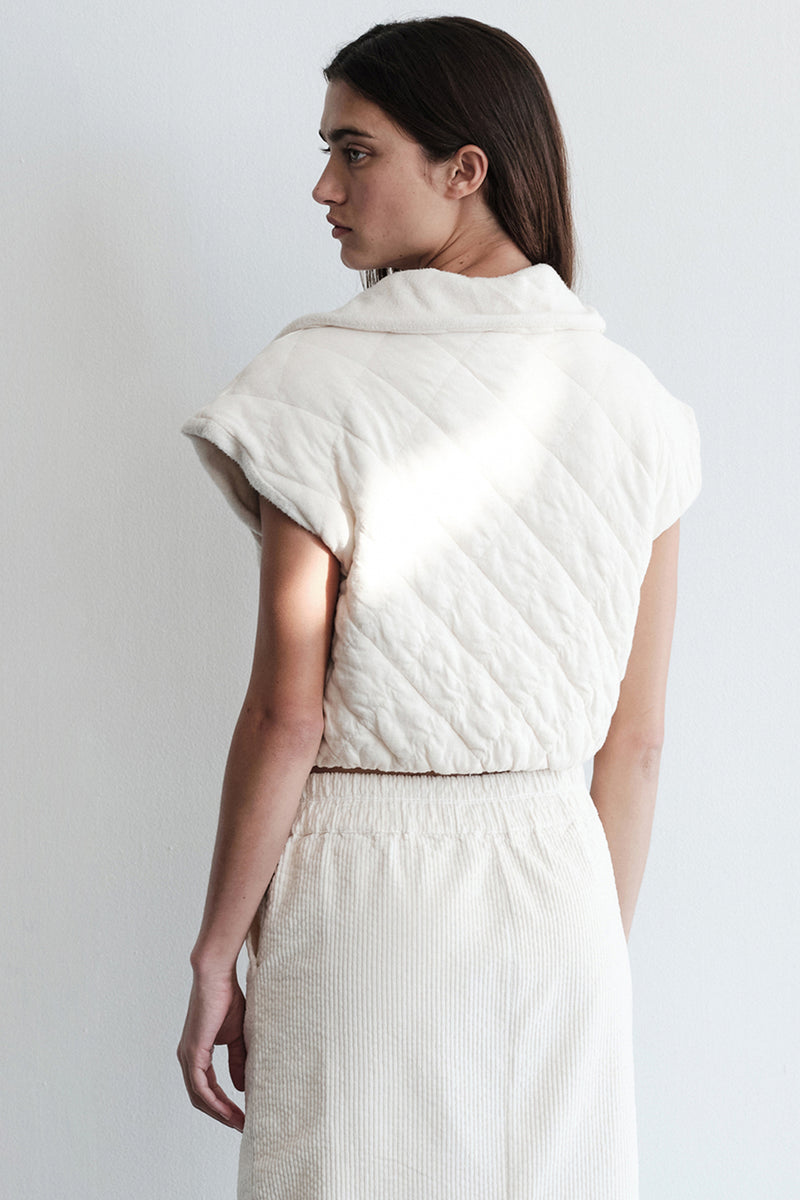 Quilted Cropped Zip Vest in Cream-back
