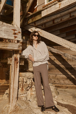 Stateside Luxe 2x1 Rib Cropped Pant in Twig-campiagn image