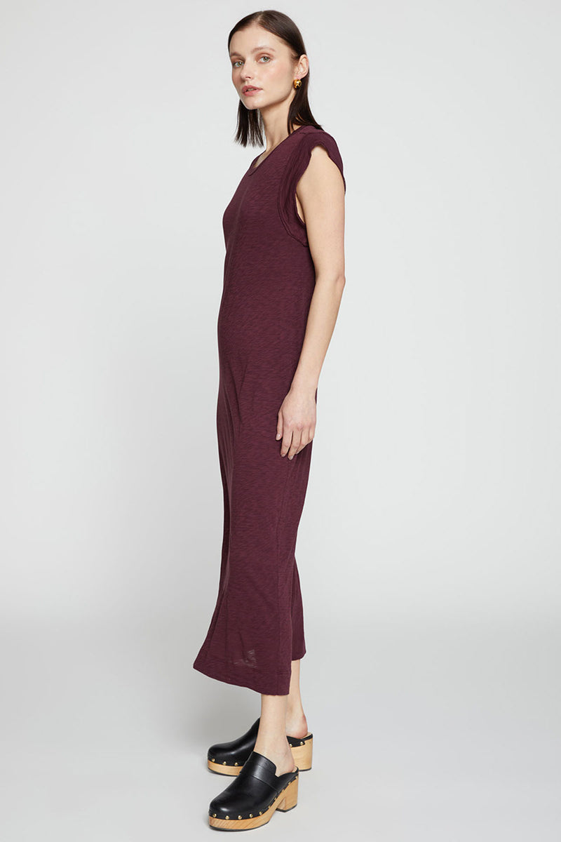 Stateside Supima Slub Scooped Hem Midi Dress-side view model looking at the camera