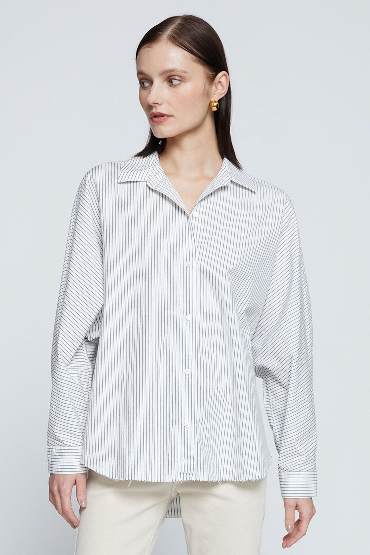 Stateside Elliott Poplin Stripe Dolman Shirt in Verde | Bailey/44