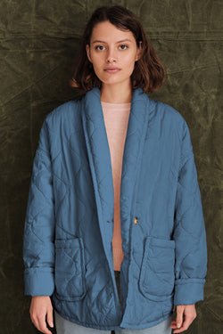 Sundry Oversized Quilted Jacket In Pigment Gulfstream-front