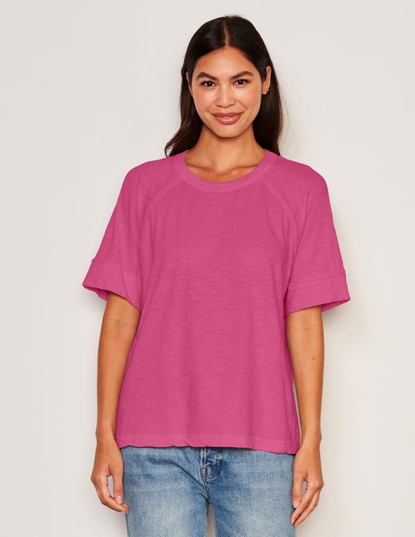 Sundry Boyfriend Tee in Cranberry