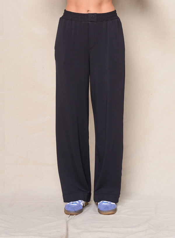 Softest Fleece Trouser in Black