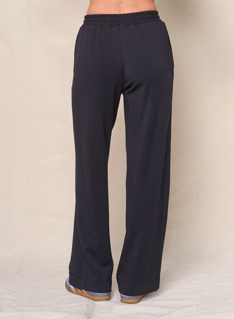 Softest Fleece Trouser in Black
