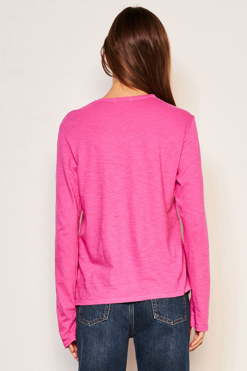 Sundry Ski Camp Long Sleeve Crew in Fuchsia Gem