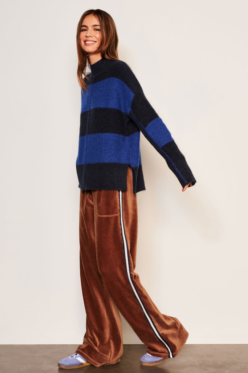 Sundry Bold Stripe Tunic Sweater in Deep Navy