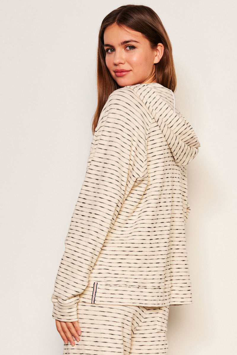 Sundry Pullover Hoodie in Oyster