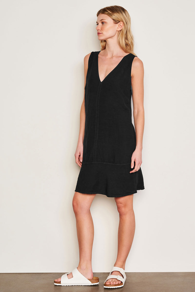 Sundry Short Shift Dress in Black-side/ front view full body 