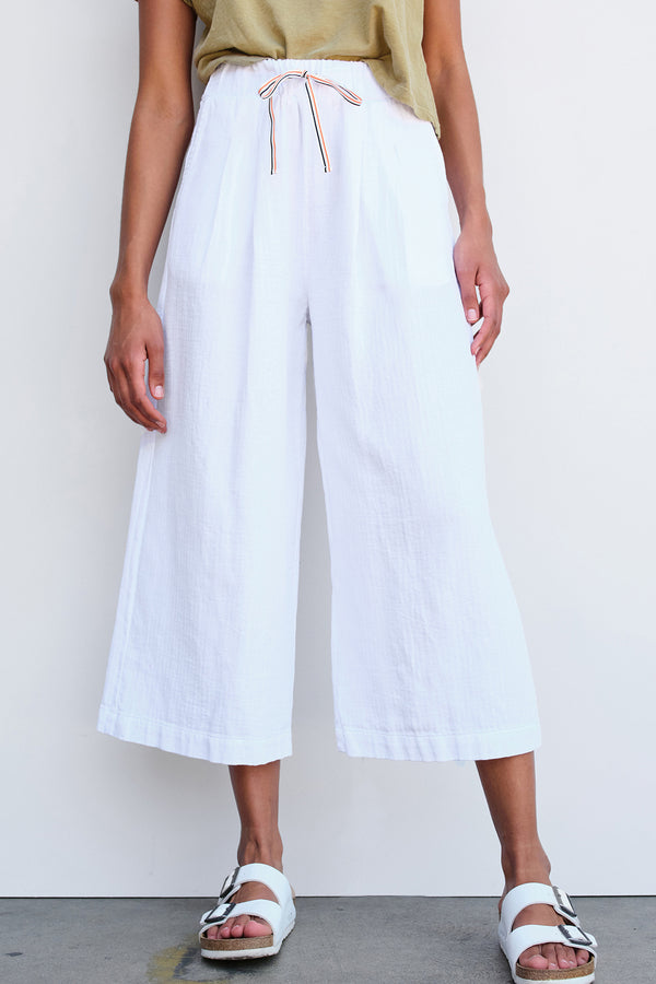 Sundry Wide Leg Cropped Pant in White-front shot 