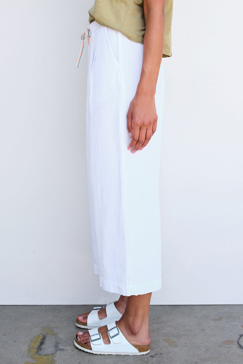 Sundry Wide Leg Cropped Pant in White-side view