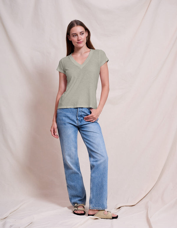 Sundry Deep V-Neck Tee in Olive Oil