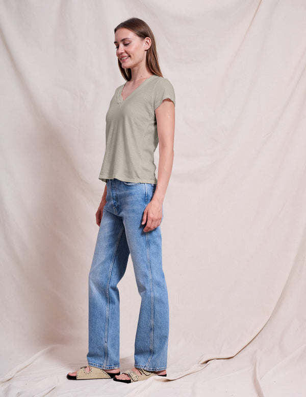 Sundry Deep V-Neck Tee in Olive Oil