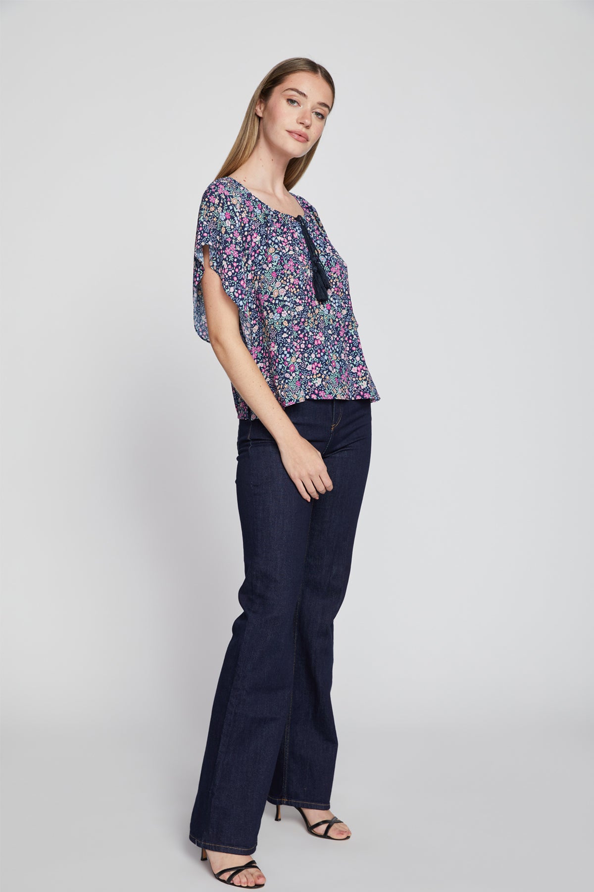 Bailey 44 Cora Top in Ditzy Floral Bailey 44