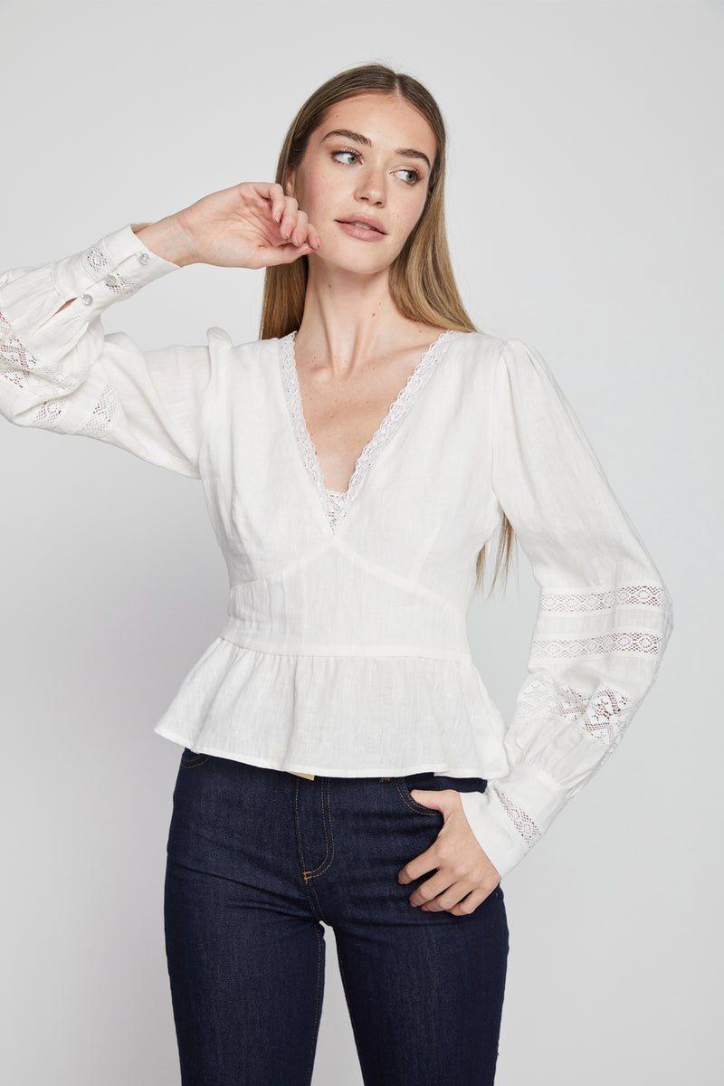 Bailey 44 Diane Linen Top in Creme