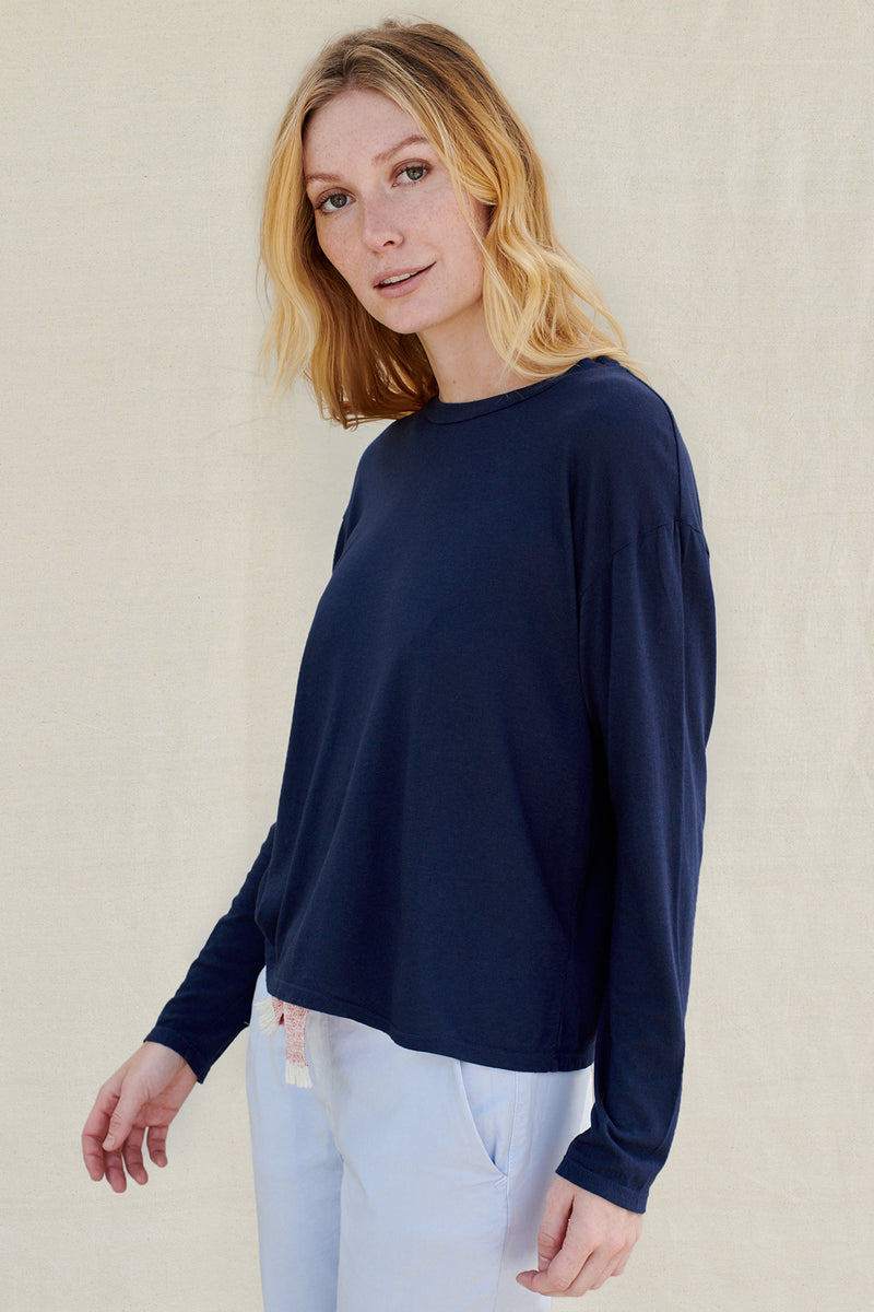 Sundry Long Sleeve Boxy Tee in Navy-3/4 side view
