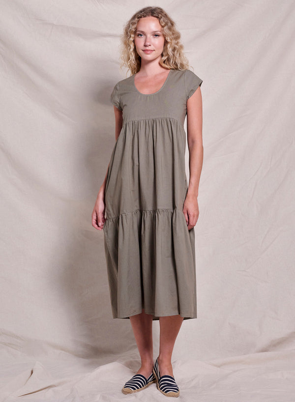 Sundry Tiered Cap Sleeve Dress in Fern