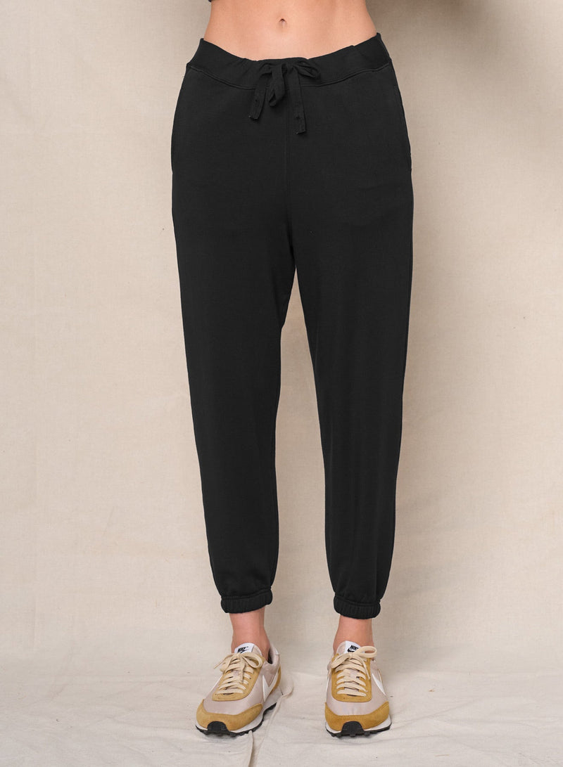Softest Fleece Sweatpants With Pockets in Black