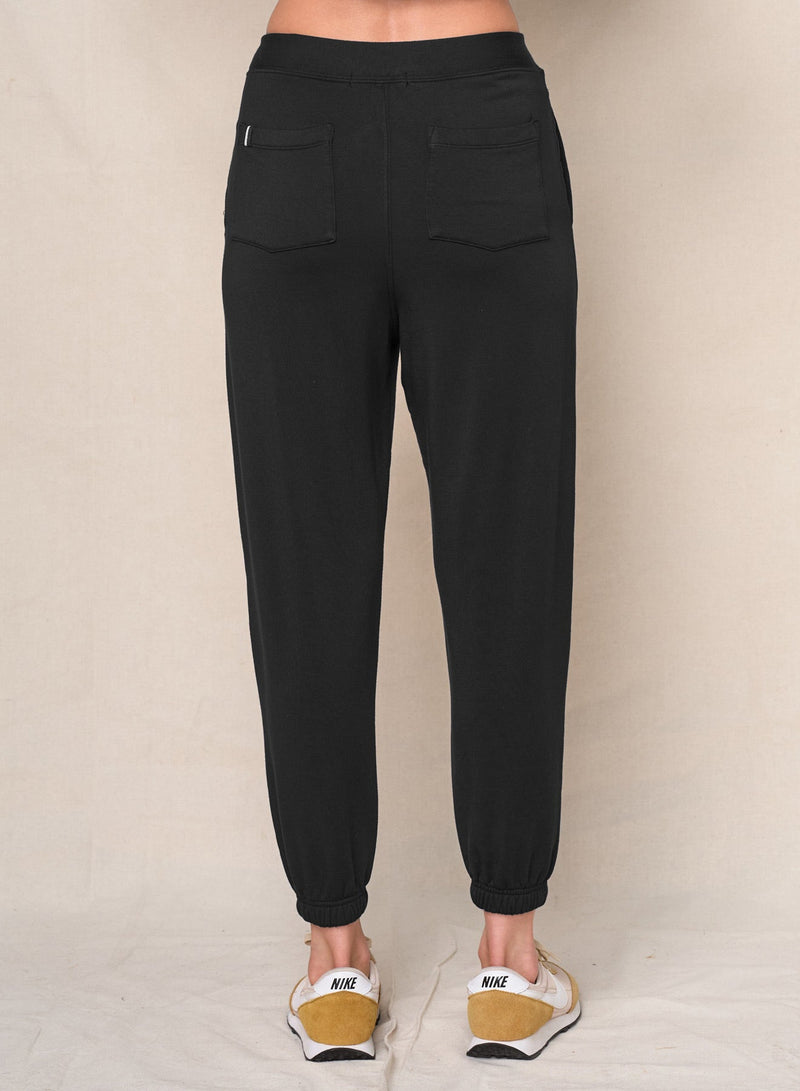 Softest Fleece Sweatpants With Pockets in Black