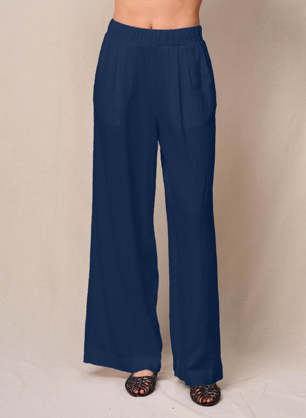 Linen Pull-On Trouser in New Navy