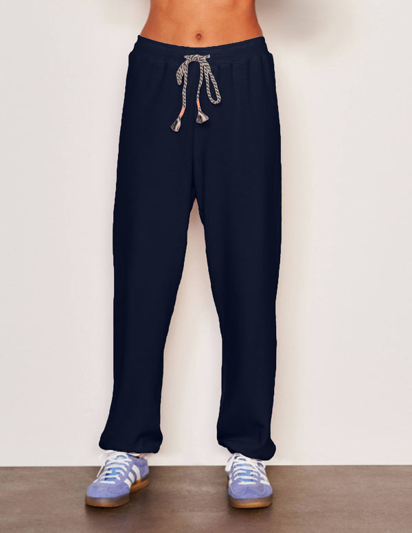 Sundry Basic Sweatpant in Deep Navy