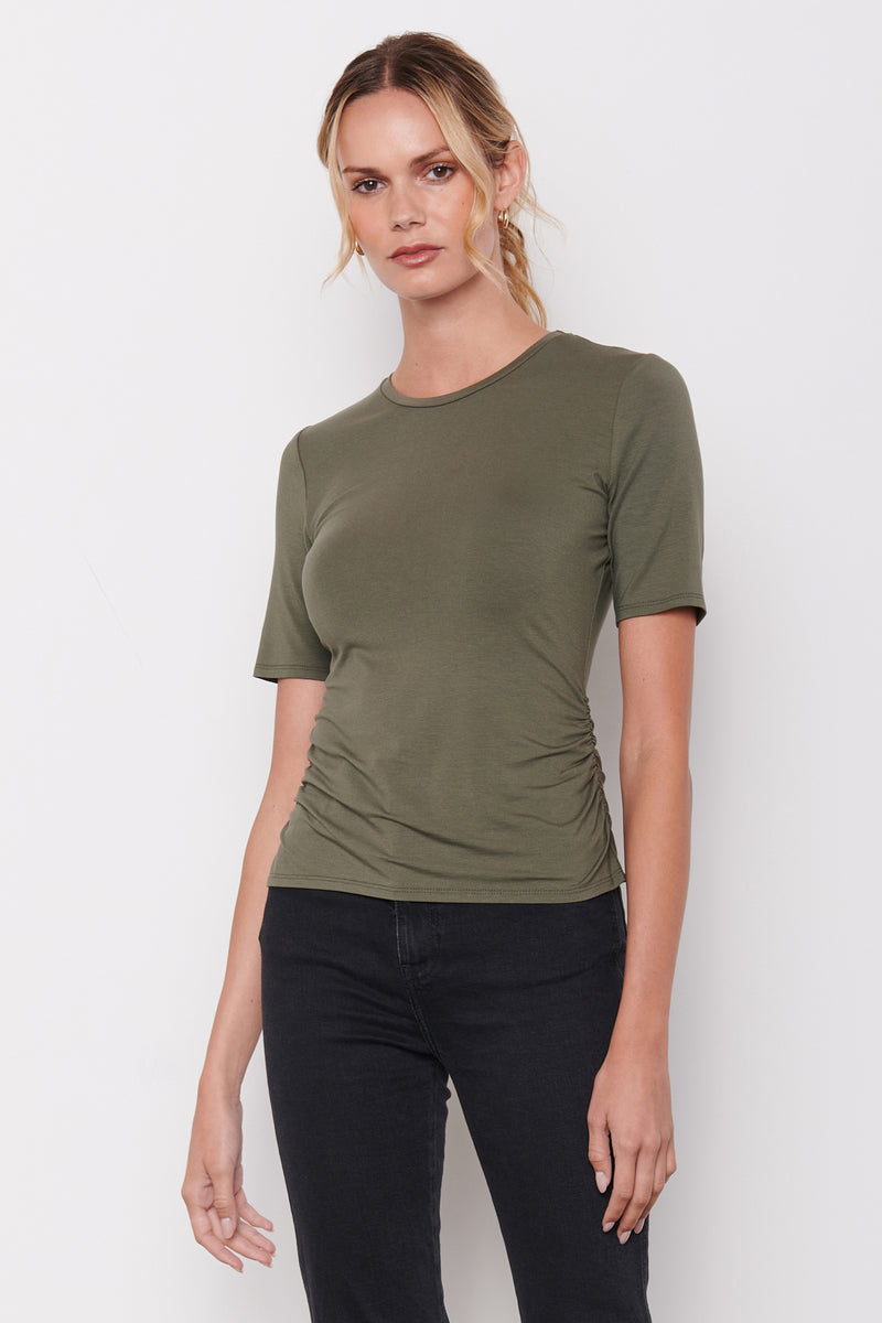 Green elbow sleeve top - Front Close